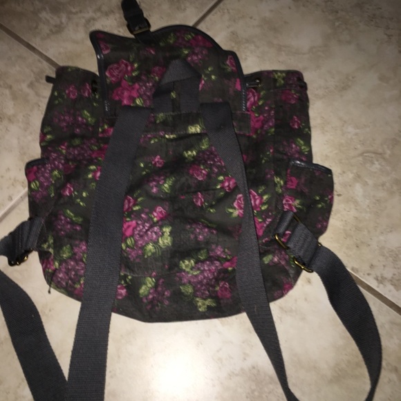 flower backpack - Picture 2 of 4